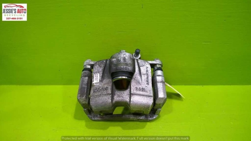 15-18RENEGADE 1.4L TURBO MT FWD DRIVER LEFT FRONT BRAKE CALIPER OEM 2259-64