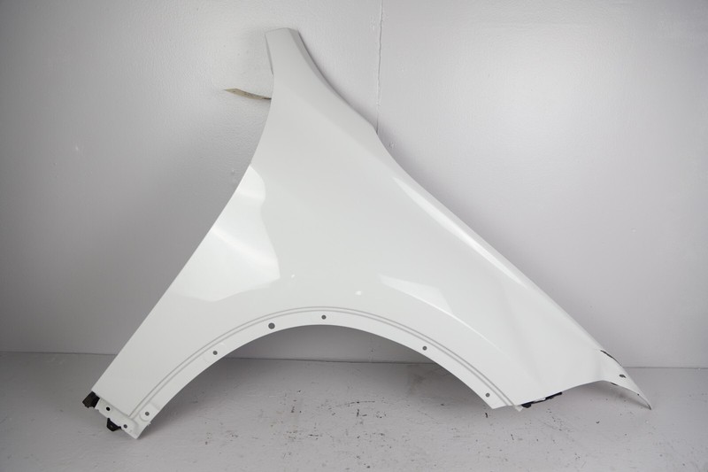2016 - 2021 BMW X1 F48 FRONT RIGHT PASSENGER FENDER PANEL WHITE 300 OEM DENT*