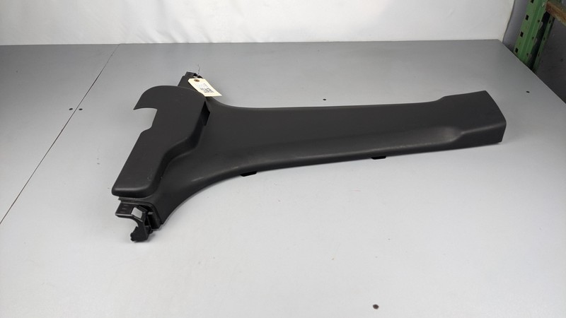 Center Left B Pillar Lower Trim Panel 2019 Kia Soul 85835-B2600 2014 2015 - 2018