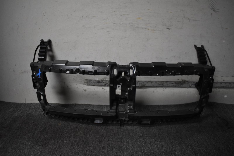2019-2020 BMW 3 SERIES FRONT UPPER GRILLE FACTORY OEM