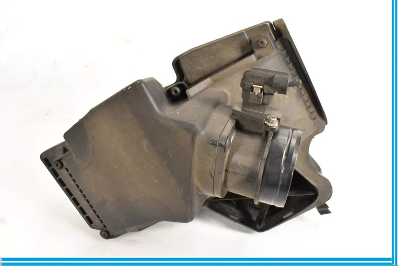 10-11 Audi A5 Quattro 2.0L Engine Air Intake Cleaner Box Filter Housing OEM