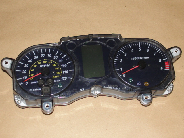 2009 YAMAHA YP 400 MAJESTY GAUGE CLUSTER METER SPEEDOMETER TACHOMETERYP400