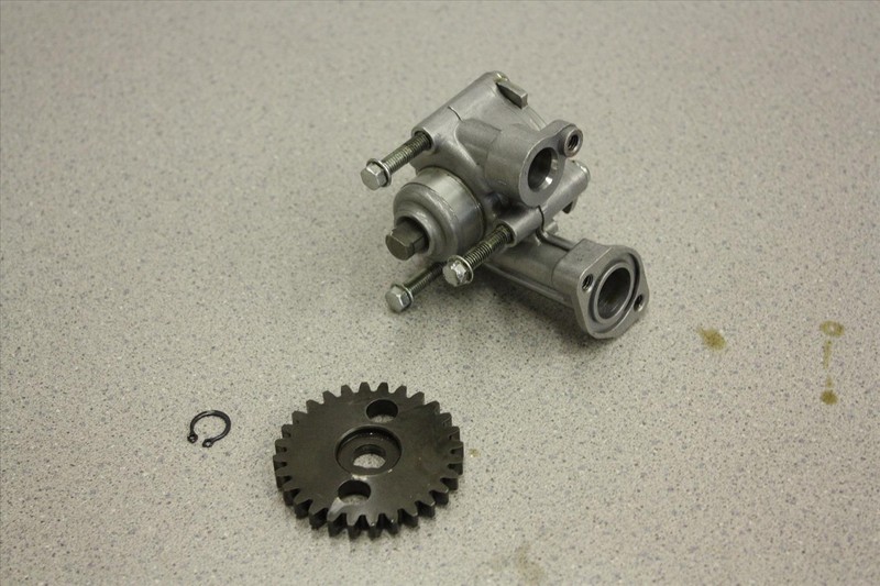 1995 KAWASAKI EX 500 NINJA ENGINE MOTOR OIL PUMP OEM EX500 95
