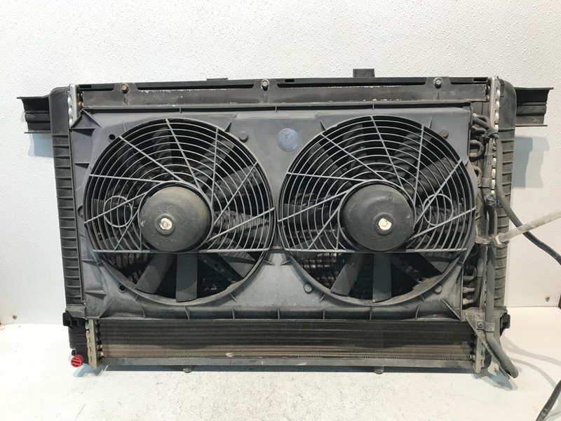 93-02 Mercedes R129 SL320 Engine Radiator Cooling Fan Motor OEM 1295051055