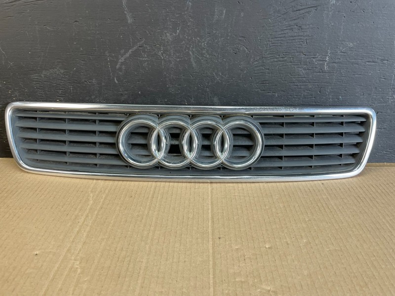 2000 to 2002 Audi A4 Upper Front Grill Grille OEM ac1969 DG