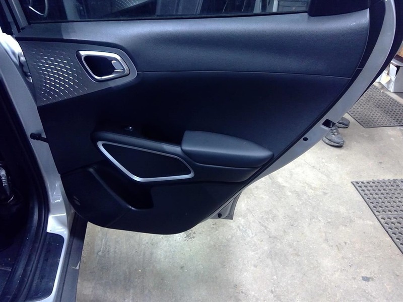 SOUL 2021 Passenger Right Rear Door Trim Panel Rear 1754911