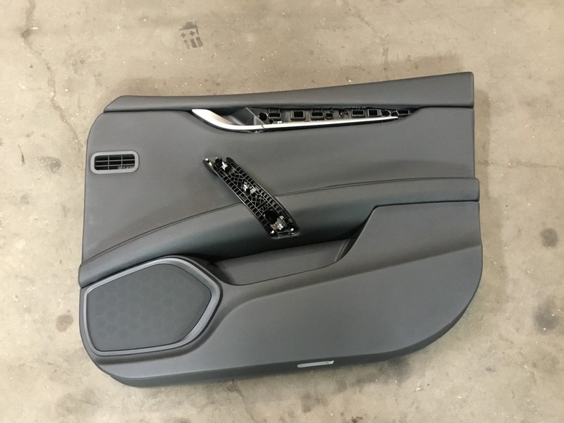 Maserati GHIBLI Front Right Passenger Door Trim Panel Cover 14 15 - 19 |:O