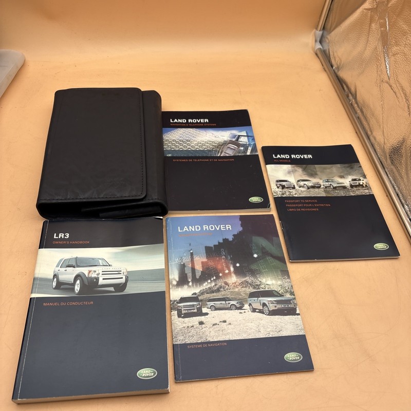 2007 Land Rover LR3 Owners Manual, Navigation With Case Included