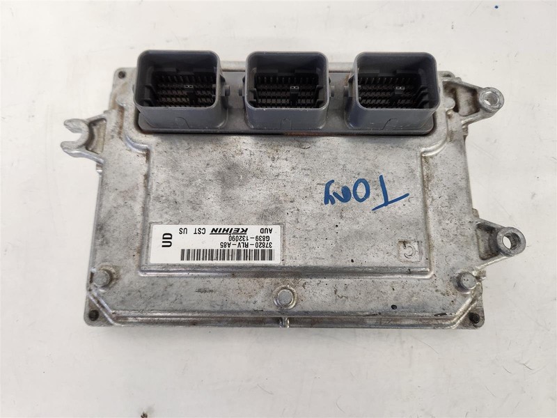 2016 Honda Pilot Engine Control Module 37820-Rlv-A85 37820Rlva85