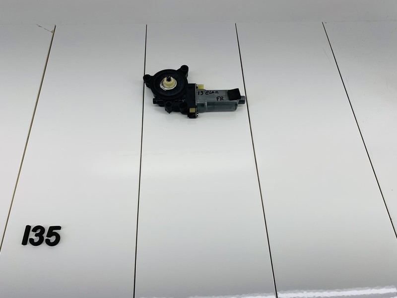 11-16 HYUNDAI ELANTRA FRONT RIGHT SIDE DOOR WINDOW REGULATOR MOTOR OEM