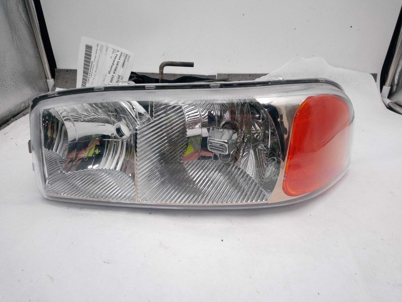 Used Left Headlight Assembly fits: 2004 Gmc Sierra 1500 pickup Left Grade C