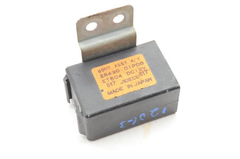 1987-1989 Nissan 300zx 2+2 Automatic Transmission Control Relay 28490 01P00