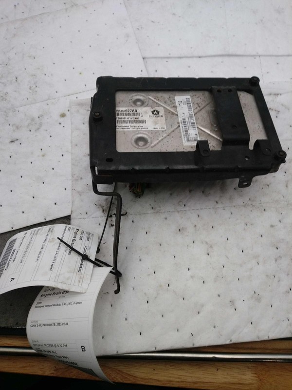 2011 Chrysler 200 Engine Control Module ECM 2.4L OEM Used 133K Miles