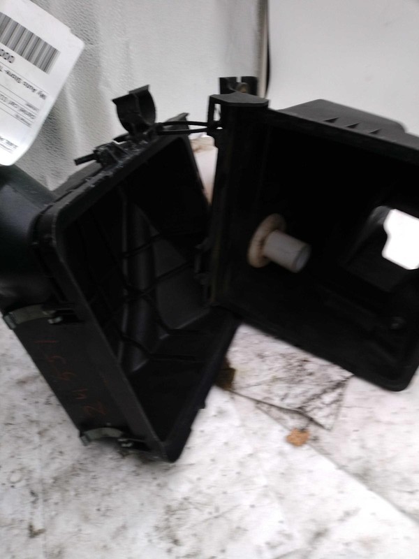 2010 Subaru Legacy 3.6L Air Cleaner Assembly OEM 46052AJ00A Black 163K Miles