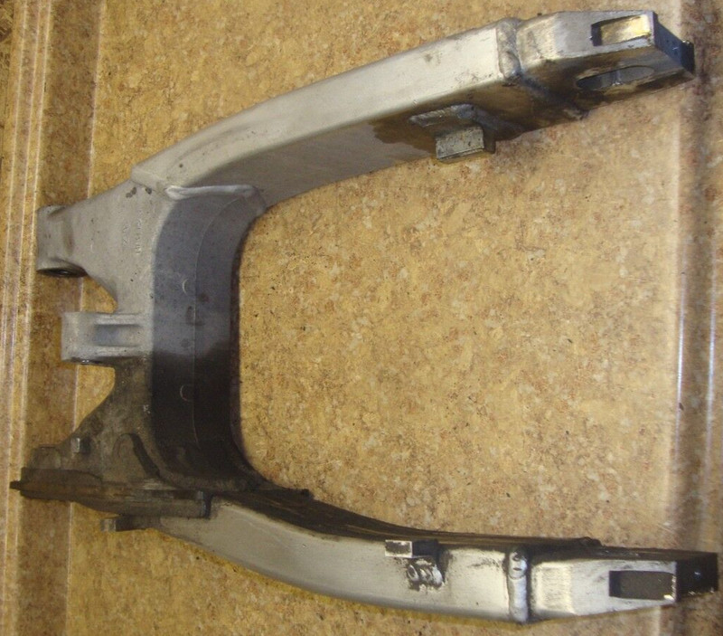 1999 Honda CBR600F4 CBR 600 F4 CBR600 Rear Back Swingarm Swing Arm Swivel Pivot