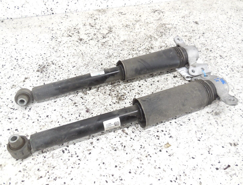 2021 21 GMC Terrain Rear Shock Absorber Pair Left Right OEM