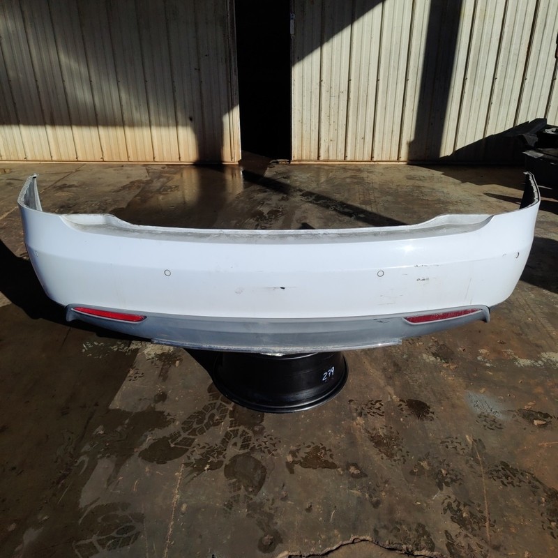 12-16 OEM Tesla Model S Rear Bumper Cover White Assembly Splash ShieldN-25104