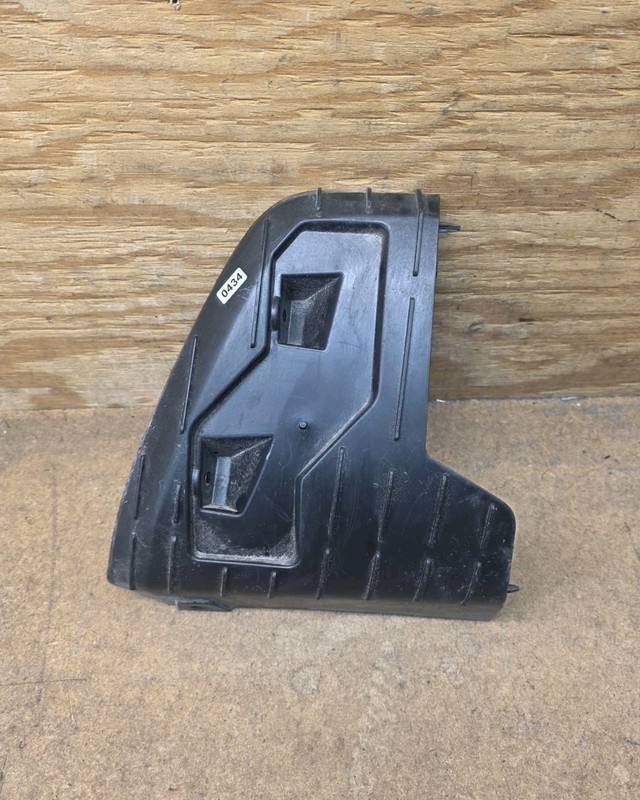 2022 2023 2024 Nissan Frontier Rear Bumper Left Driver Side Bracket OEM