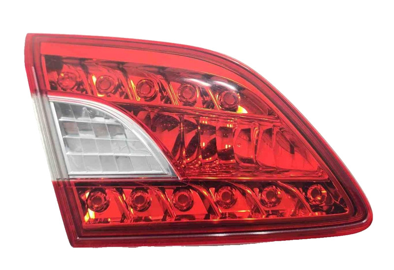 Nissan Sentra LH Driver Lid Tail Light Assembly 2015 P/N 265553SH5A