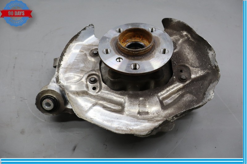 14-21 BMW i3 I01 Rear Right Passenger Side Spindle Knuckle Hub 33326852162 Oem