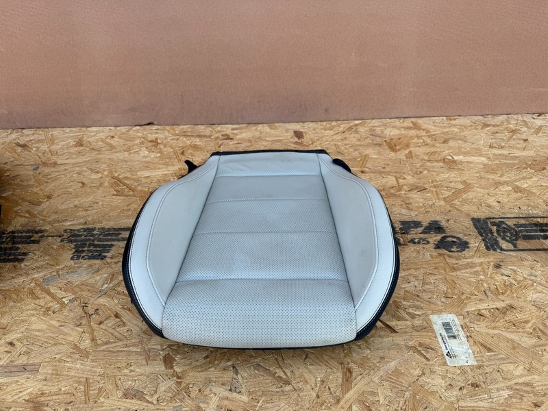 FORD MUSTANG GT 15-23 OEM FRONT RIGHT PASSENGER LOWER SEAT SKIN (CERAMIC)