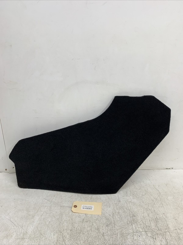 2020-2022 Tesla Y Front Right Center Console Trim Cover 1493062-00-C 49065 U4