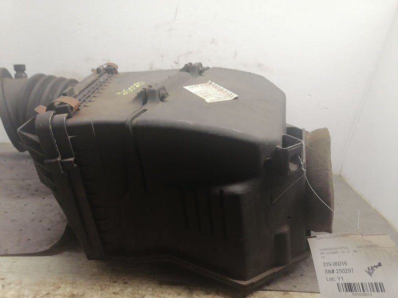 Air Cleaner 3.8L Fits 00-05 BONNEVILLE 1638874