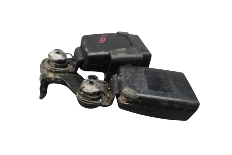 12-18 Audi A6 Quattro Rear Right & Left Side Seatbelt Latch Buckle Receiver Oem