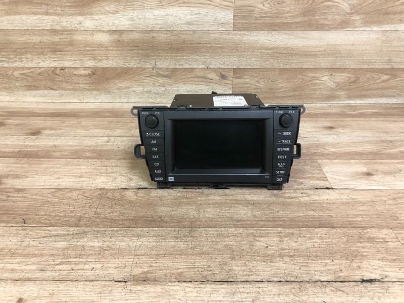 TOYOTA PRIUS OEM HYBRID INFORMATION DISPLAY SCREEN NAVIGATION JBL RADIO 10-12