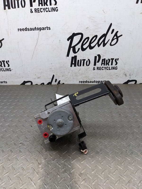 Anti-Lock Brake Part Assembly Xi AWD Fits 01-05 BMW 325i 1143328