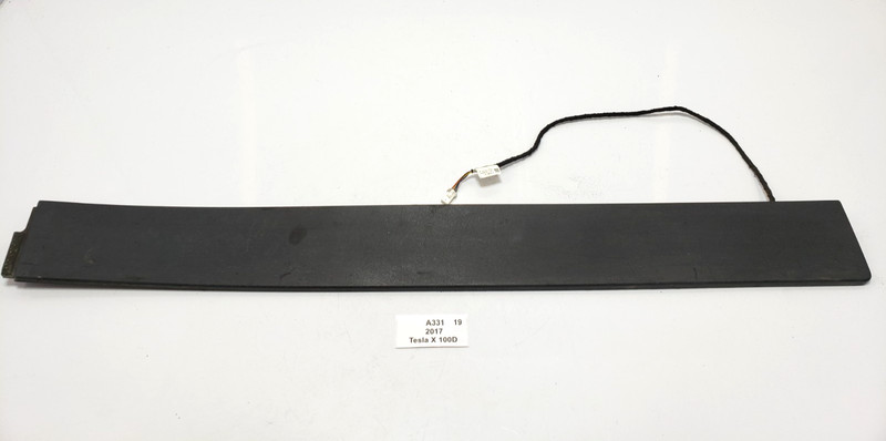 ✅ 16-20 OEM Tesla Model X Rear Right Passenger Side Door Trim Cap Sensor
