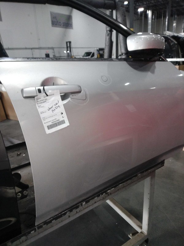 2015 INFINITI Q40 Right Door Silver Used OEM 64897 Light Scratches 75K Miles