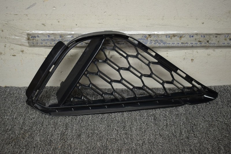 BMW FRONT BUMPER LOWER GRILLE LEFT SIDE FACTORY OEM