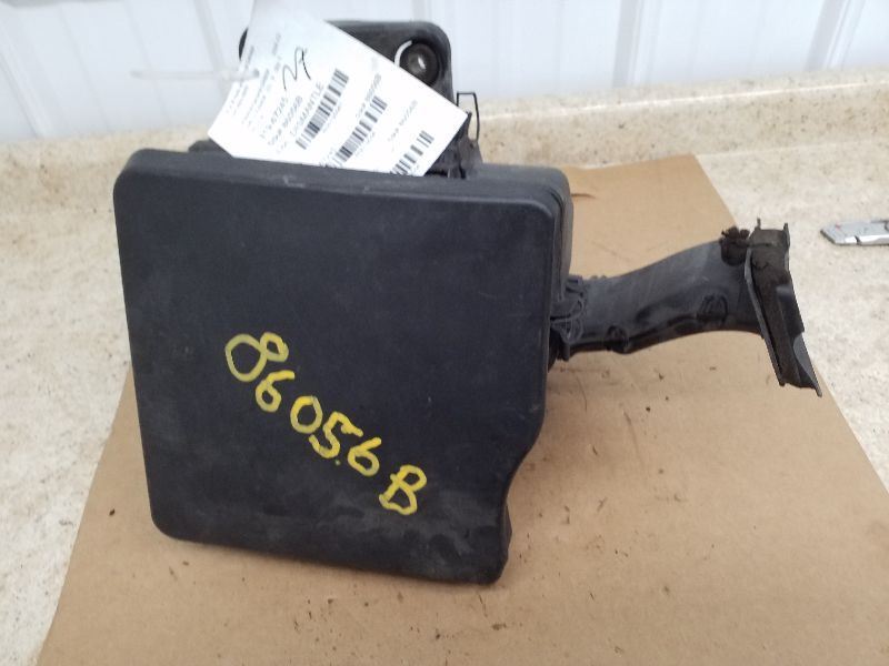 Air Cleaner M54 265S5 Engine Thru 9/05 Fits 01-06 BMW 325i 195561