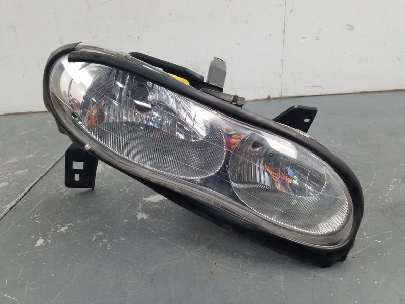 1999 Chevy Camaro SS Right Passenger Head Light / Bracket #4059 P10
