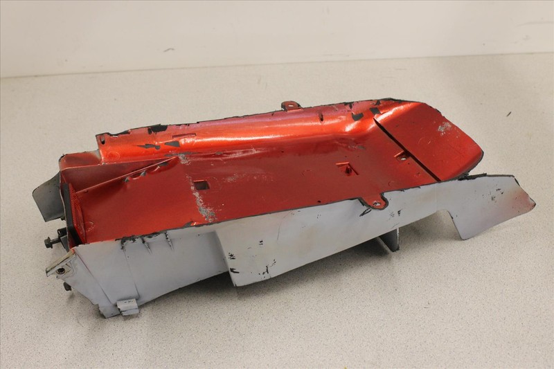 1999 YAMAHA YZF R 1 UNDER TAIL MUD GUARD OEM YZFR1 R1 99