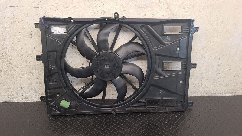 24-25 Buick Envista 1.2L Cooling Fan Assembly OEM 42900629