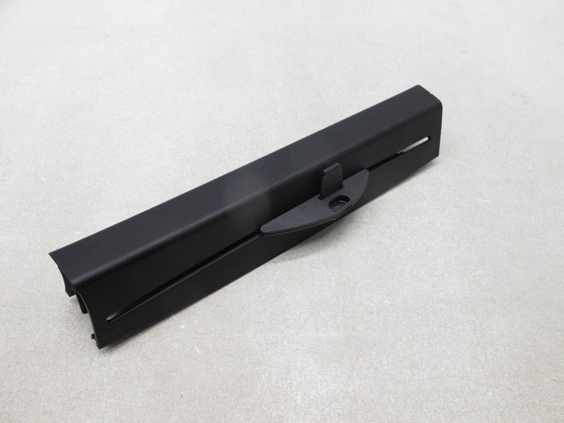 11-16 BMW F10 535i 550i M5 SEDAN WINDOW SHADE QUARTER PANEL RIGHT REAR 031224
