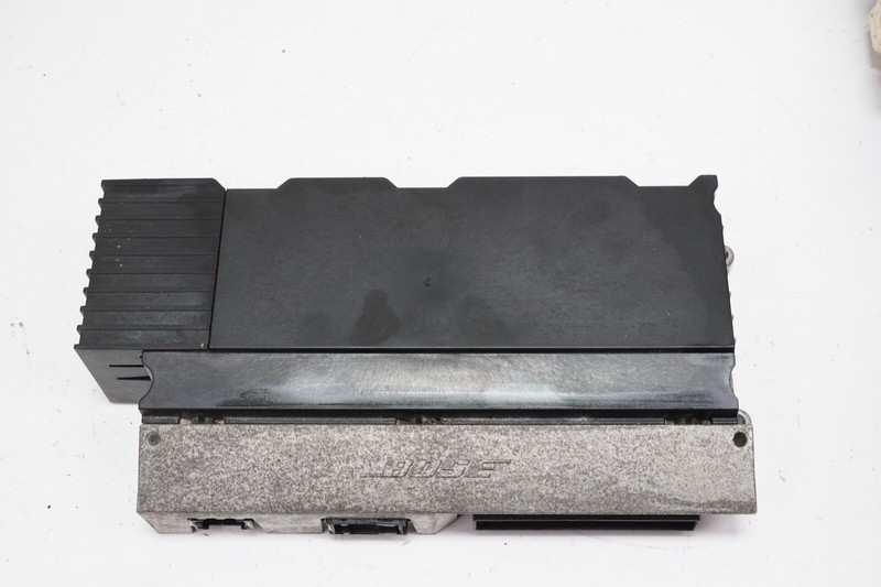 AUDI Q7 Audio Sound Amplifier AMP BOSE OEM 2007 - 2009