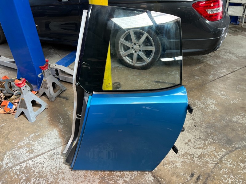 14-21 BMW i3 REAR LEFT DRIVER SIDE DOOR SHELL COMPLETE Blue BHGI OEM