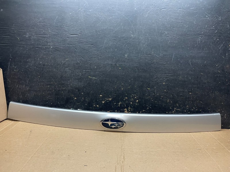 2009 - 2013 Subaru ForesterLiftgate Tailgate Trunk Trim Molding Z5740 DG