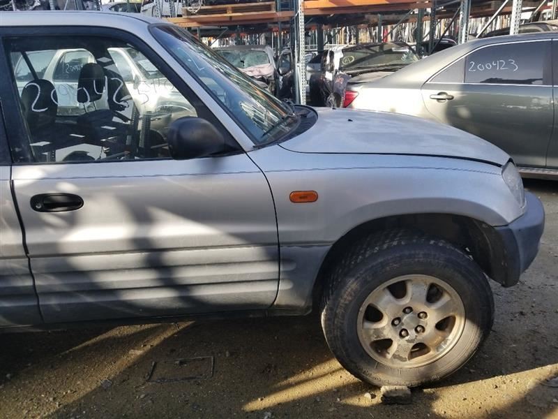 96 97 TOYOTA RAV 4 PASSENGER RIGHT FENDER GREY-199
