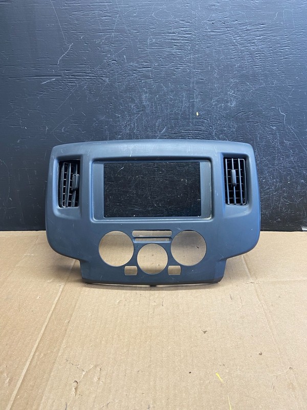 2013-2021 Nissan NV200 Center Console Radio Climate Control Air Vent AD2109 DG