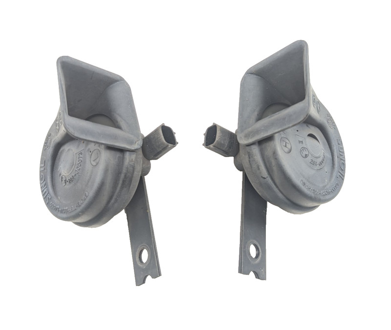 2012-2016 Hyundai Azera Horn Pair High & Low OEM
