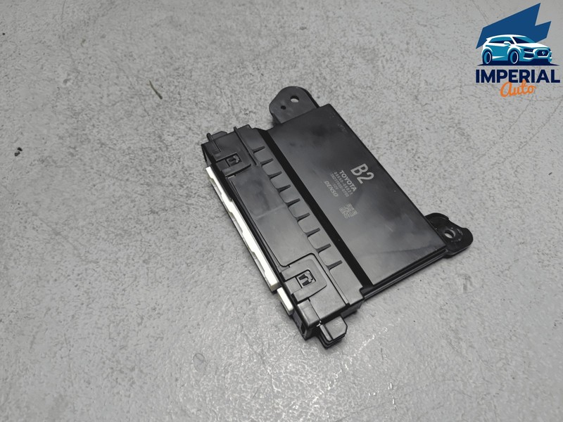 2018-2019 Toyota Camry A/C Compressor Amplifier Climate Control Module Unit OEM