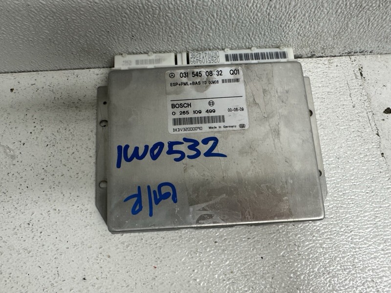 2001-2002 Mercedes CLK320 208 Type Engine Computer Control Module Ecu Pcm Oem