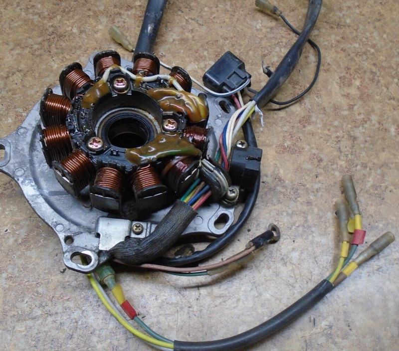 2001 Polaris Magnum 325 4X4 ATV Engine Stator Coil Generator Magneto Alternator