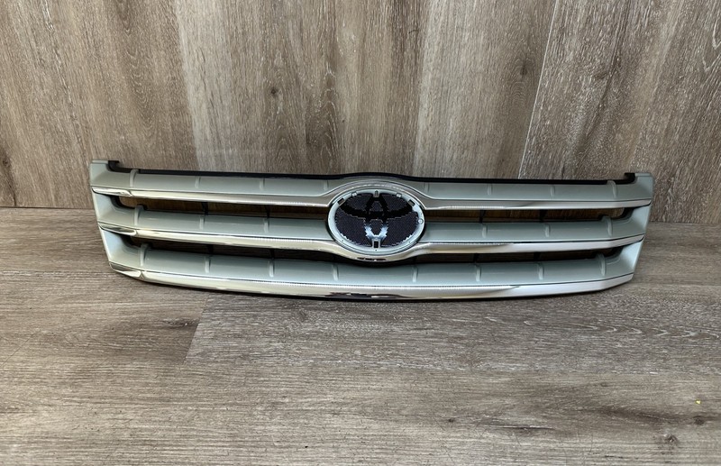 2005-08 TOYOTA AVALON GRILLE OEM PART# 53101-AC030