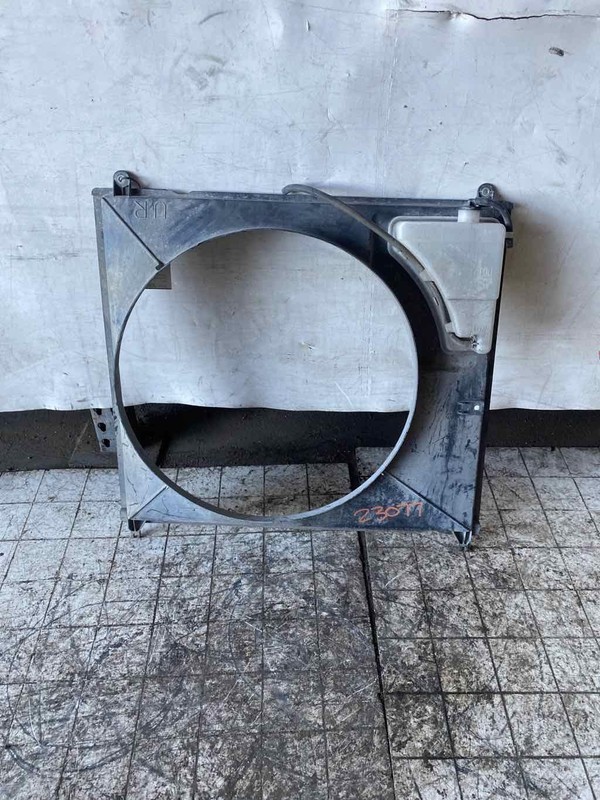 Fan Shroud TOYOTA TUNDRA 12 13 11 10 09 08 07