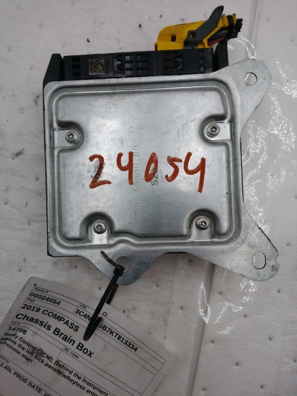 2019 Jeep Compass Body Control Module OEM 68409792AC 75000 Miles Black